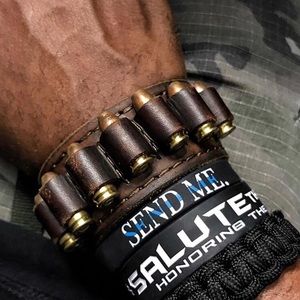 Meet your Posher, Brady